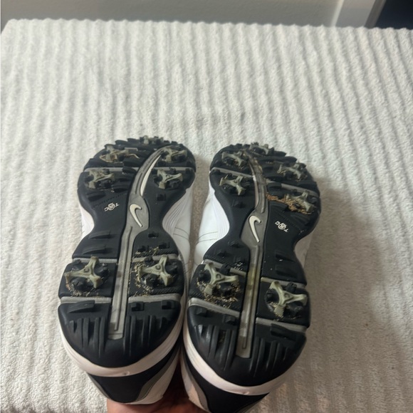 Nike Men’s size 10 Golf shoes real leather - Picture 2 of 4